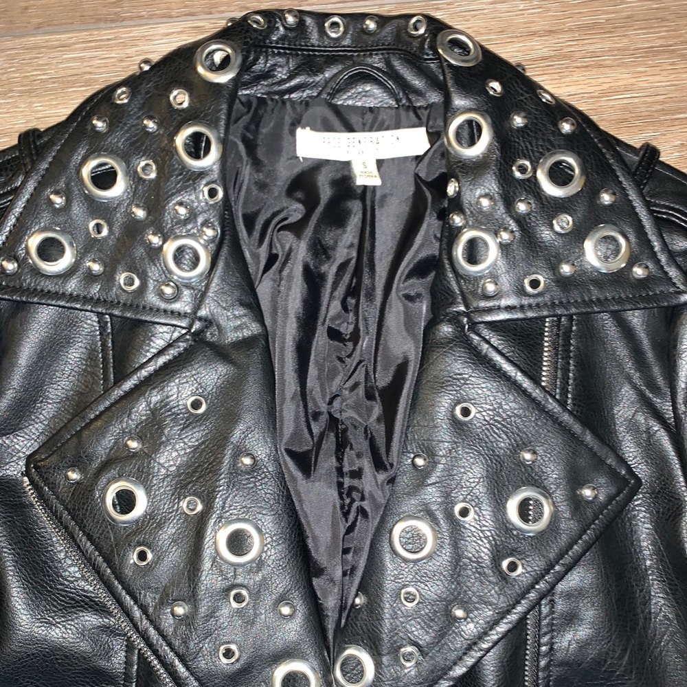 Free Generation Floral Embroidered Moto Jacket - Picture 2 of 9